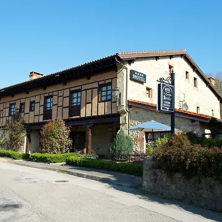 La Casona De Revolgo