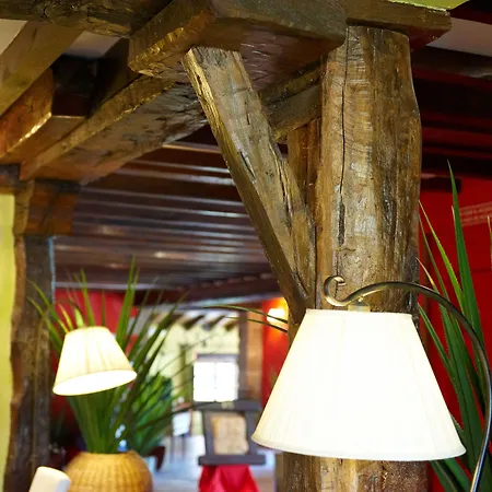 La Casona De Revolgo 4*