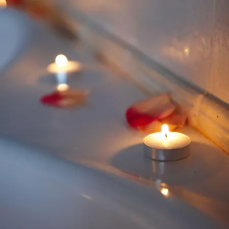 ホテル La Casona De Revolgo 4*