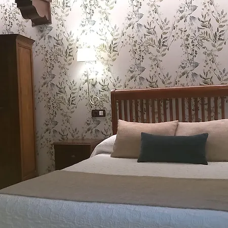 ホテル La Casona De Revolgo