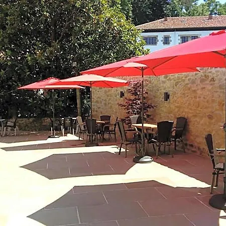 La Casona De Revolgo 4*