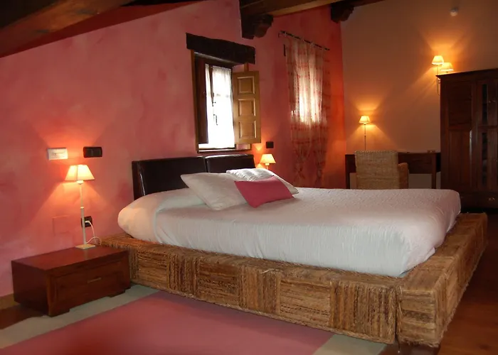 La Casona De Revolgo Szálloda