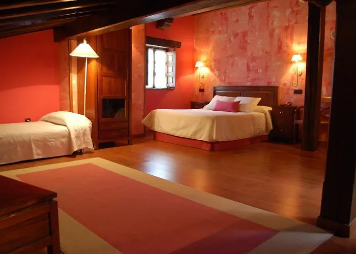 La Casona De Revolgo 산틸라나델마르